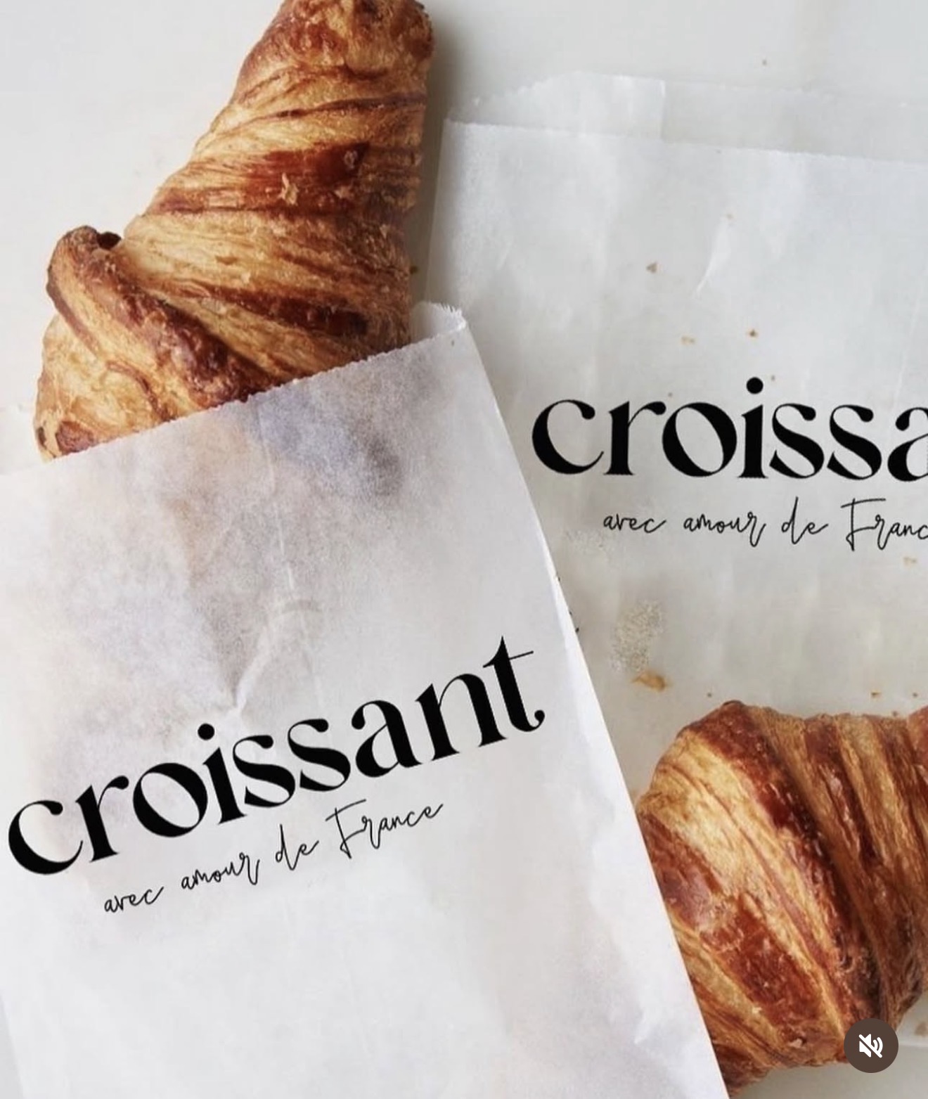 CROISSANT — brand identity by FORMA 2