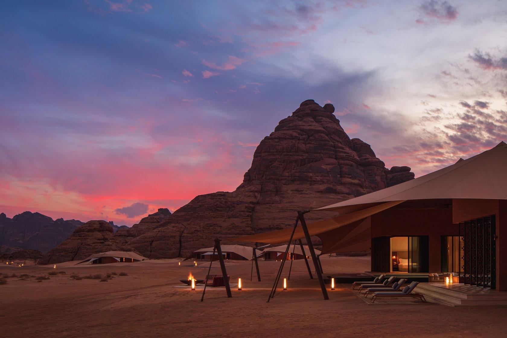 Campamento en las dunas del desierto de Omán