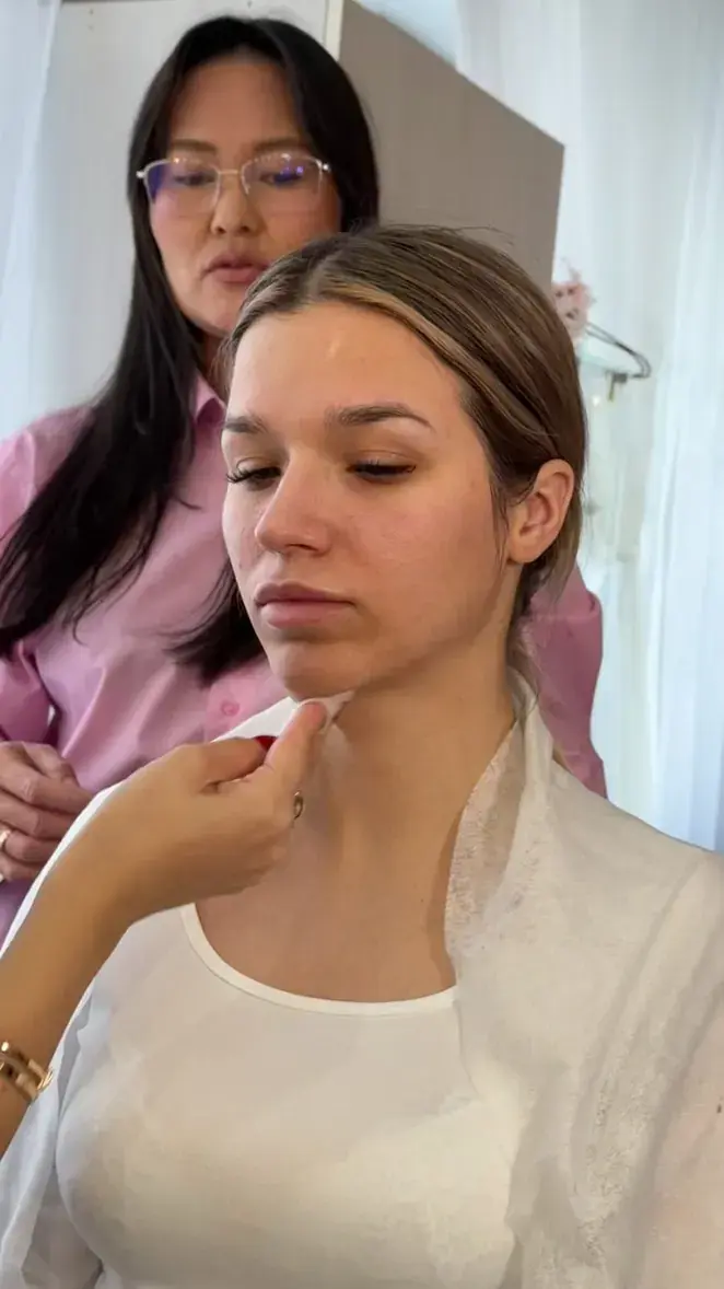 Невеста 2 до макияжа и причёски