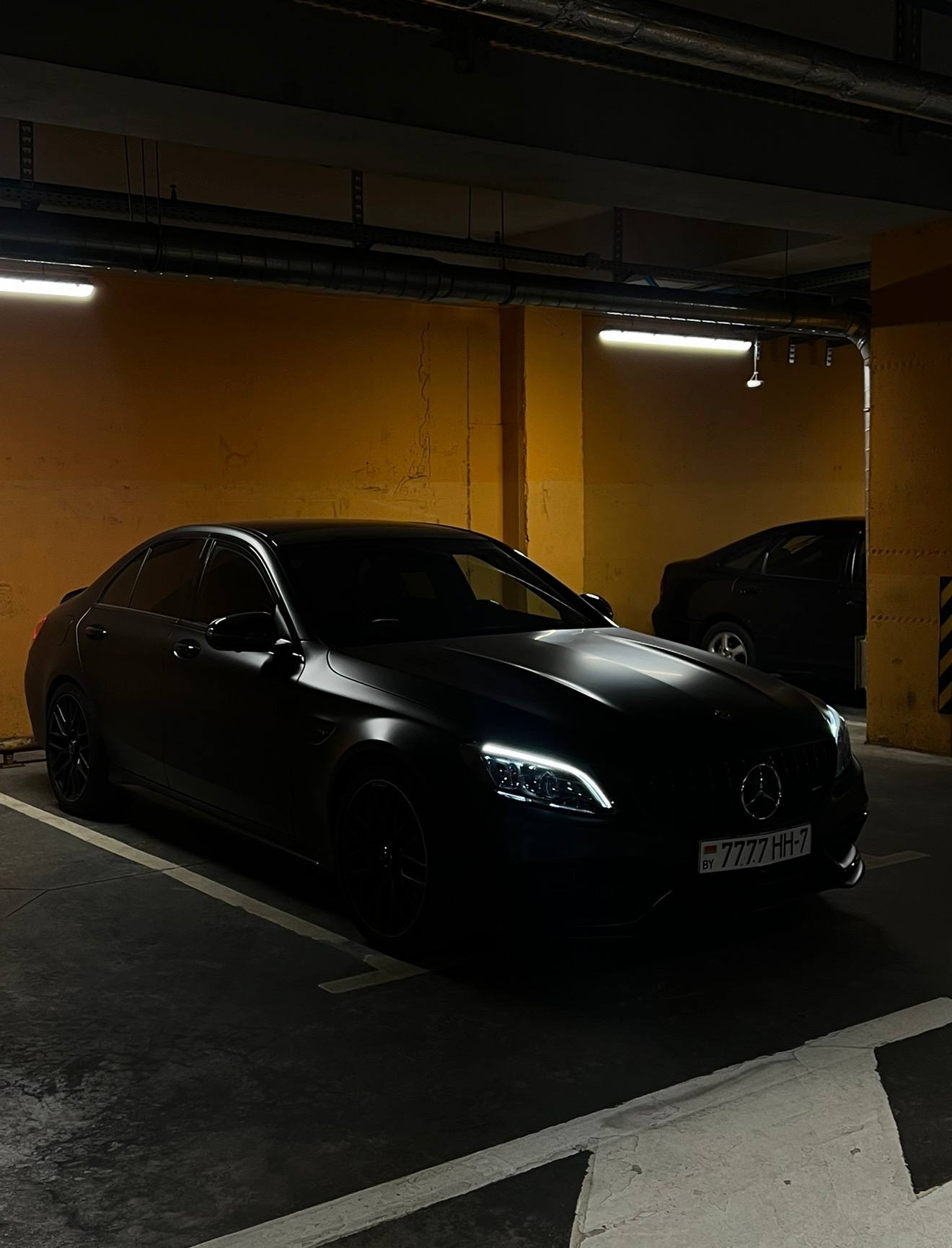 Автомобиль